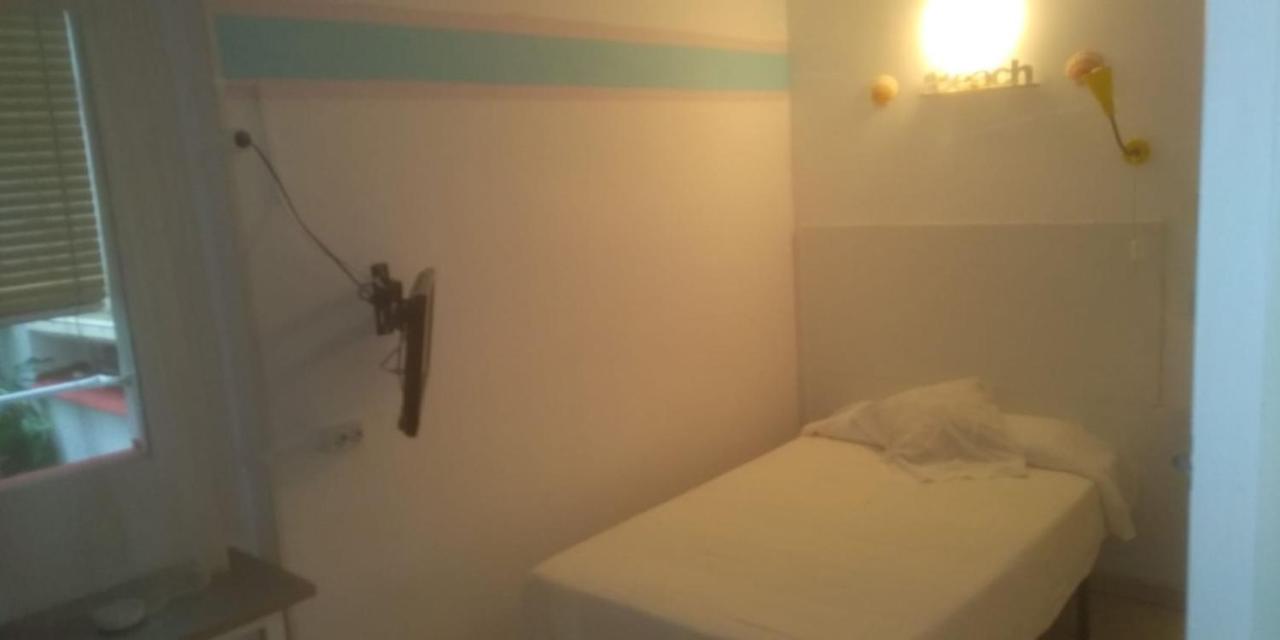Economy Single Room